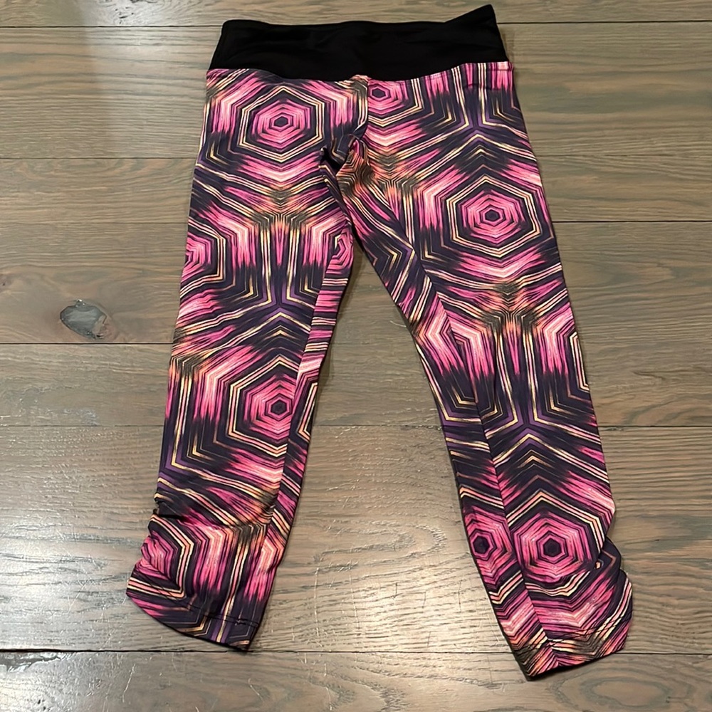 Koral side ruched capri leggings